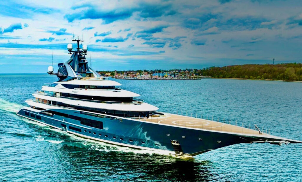 Yacht Kismet