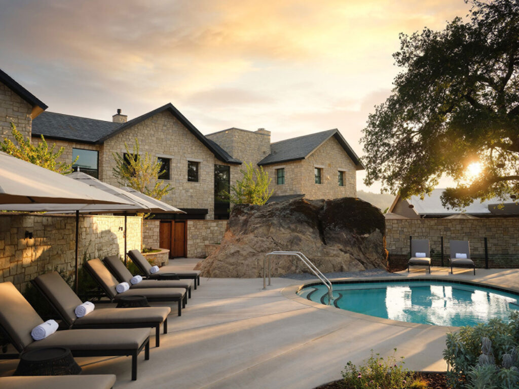 Spa Talisa Zen Garden with whirlpool