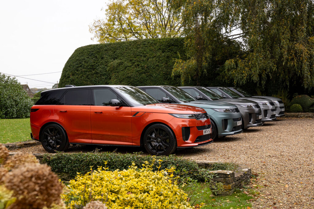 Range Rover Sport SV EDITION TWO full line up