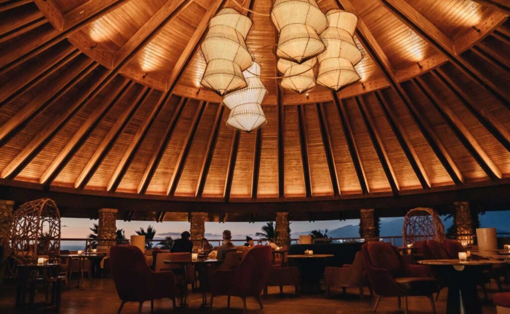 The Birdcage restaurant at Hotel Wailea.