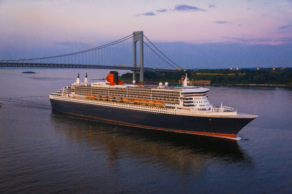 Queen-Mary-2