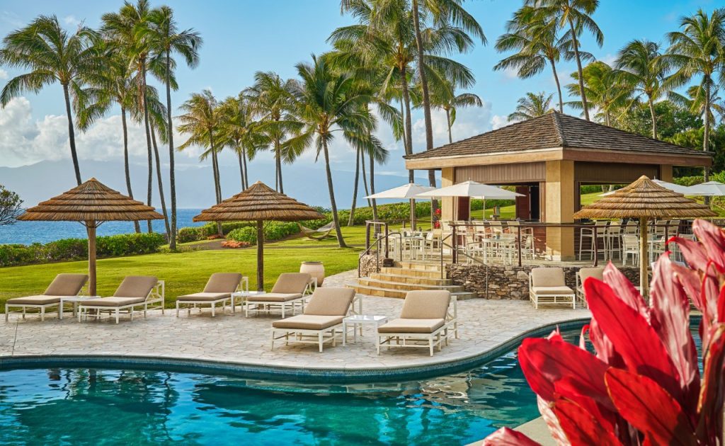 Montage Kapalua Bay Hana Hou Bar.