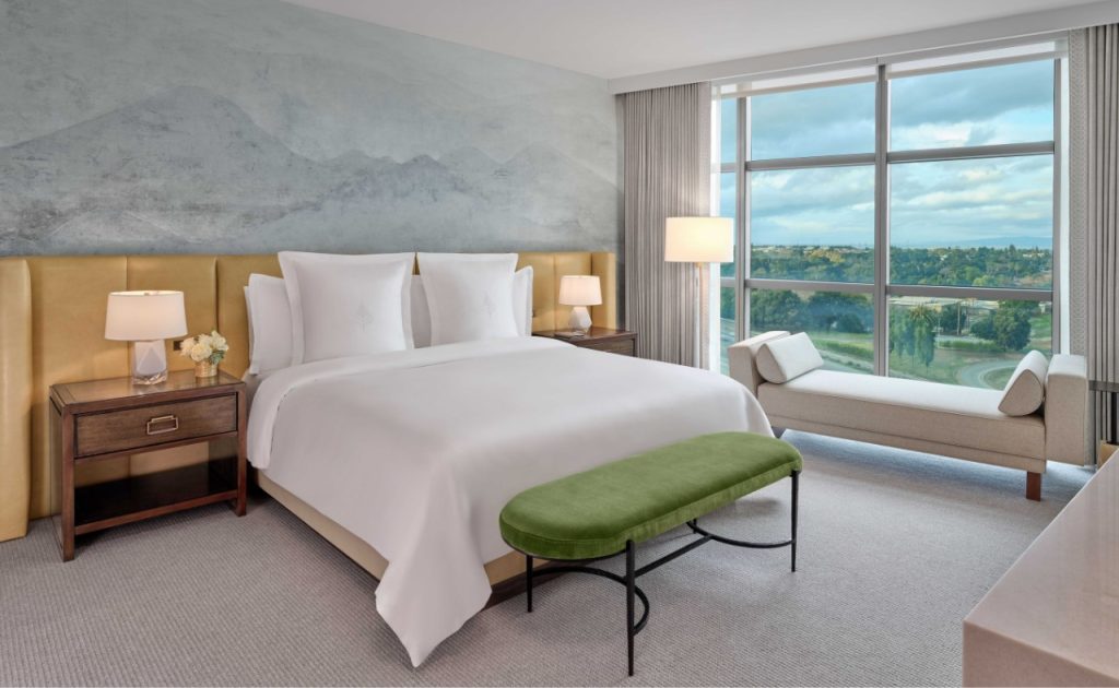 Four Seasons Silicon Valley Signature Suite bedroom.