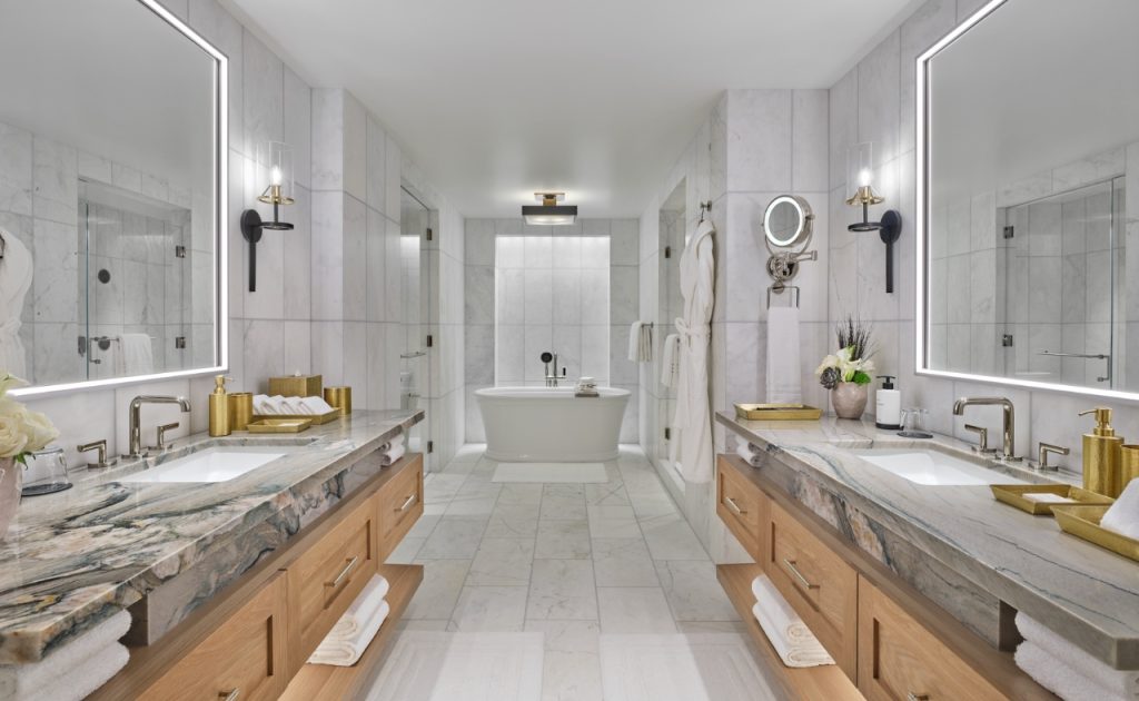 Four Seasons Silicon Valley Presidential Suite bathroom.