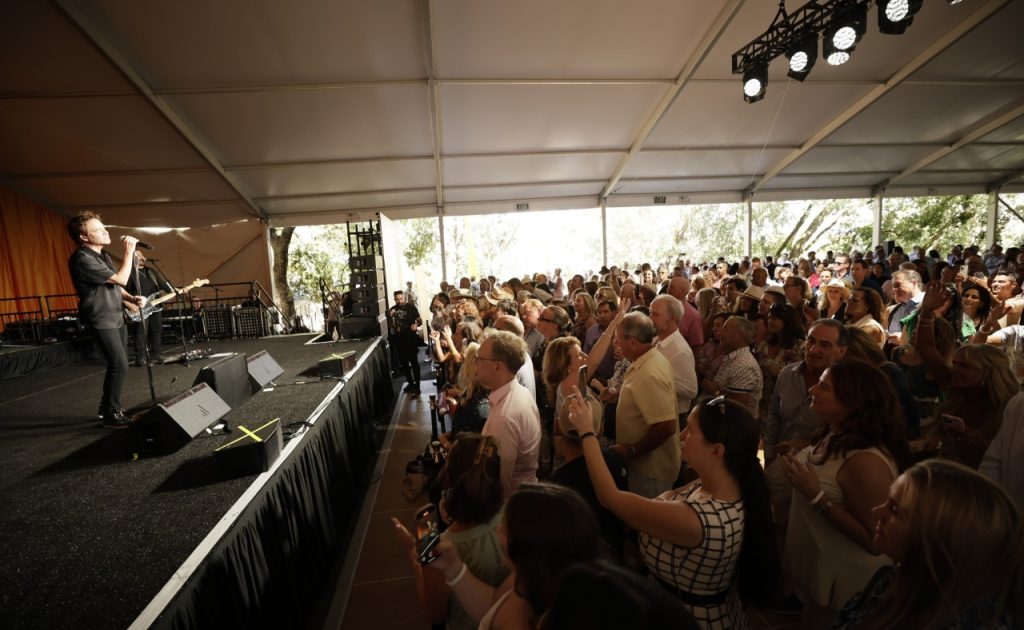 Pat Monahan of Train performs for over 450 attendees at the 31st One Mind Music Festival in support of mental health research and innovation.