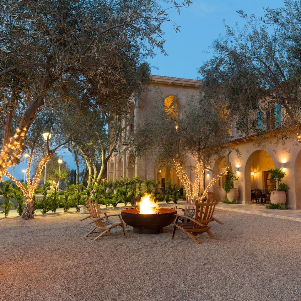Cello Ristorante & Bar patio at Allegretto Vineyard Resort.