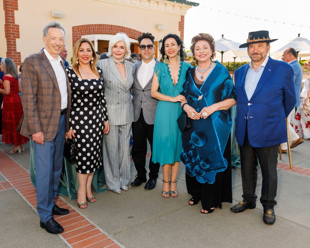 Rick Walker, Kathleen Nazar, Merle Mullin, Mauro Aprile Zanetti, Eva Zanetti, Maria Manetti Shrem, and Jose Nazar