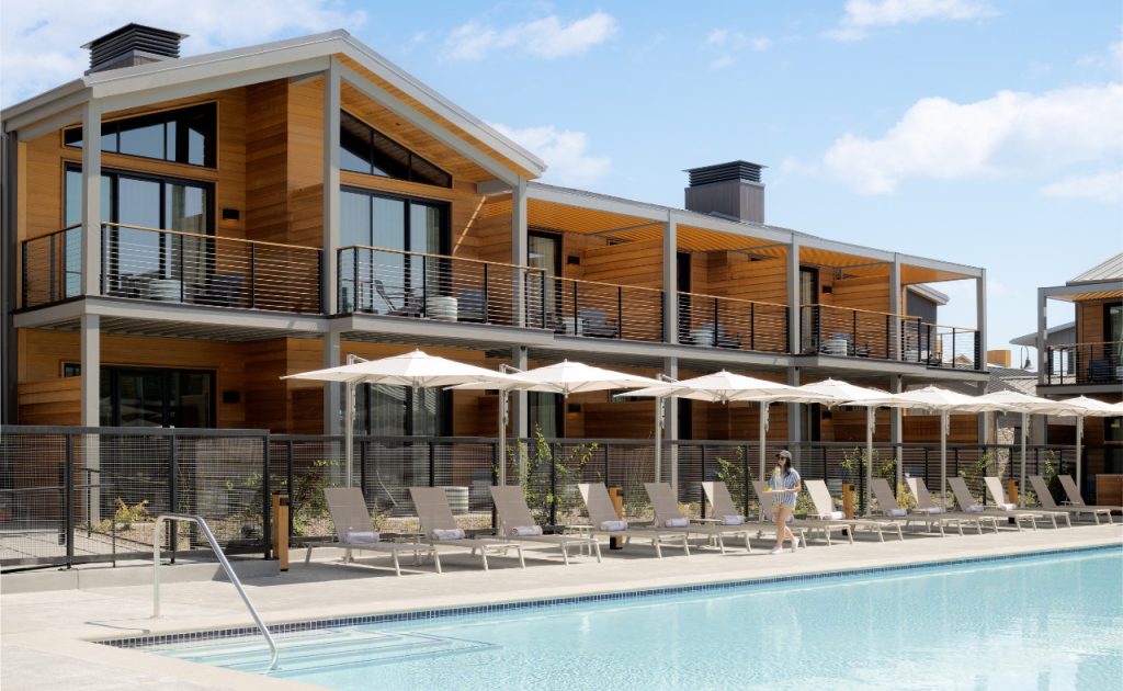 Appellation Healdsburg pool.